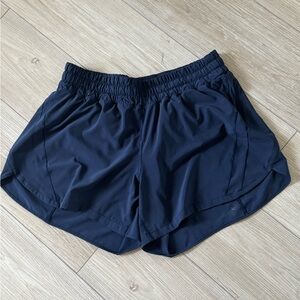 Lululemon Track that mid rise 5 inch Women's Navy Shorts